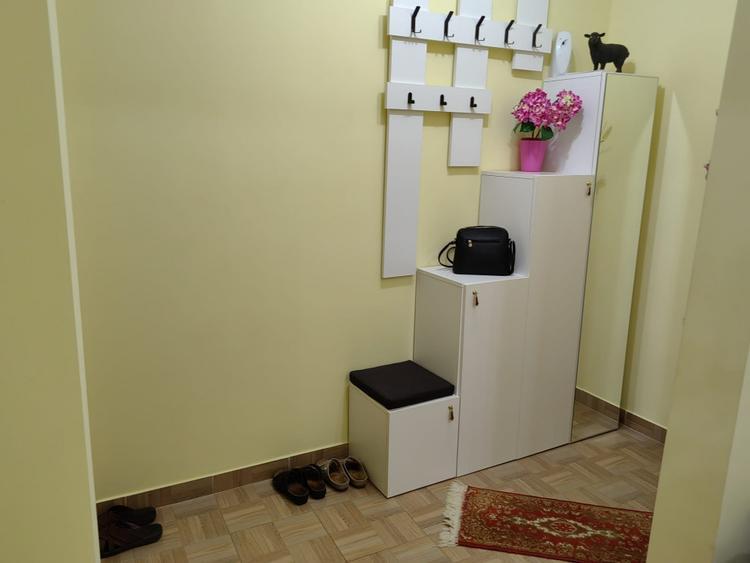 Apartament 3 camere etaj 2, zona Vidin, renovat 2022