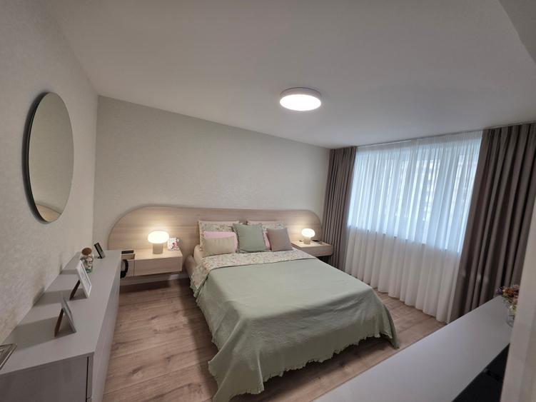 Vand apartament 2 camere premium cu loc de parcare