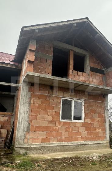 Casa de vanzare, 177 mp, teren 30 ari, zona Doba