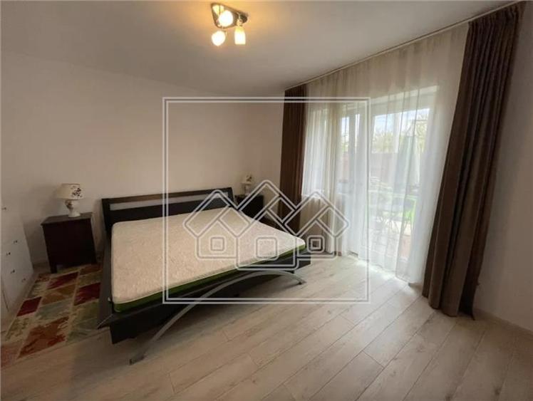 Apartament 2 camere la casa cu terasa - Parcul Sub Arini