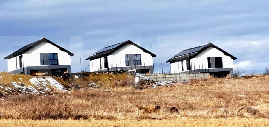 Casa unifamiliala cu pompa de caldura si panouri fotovoltaice,Chinteni