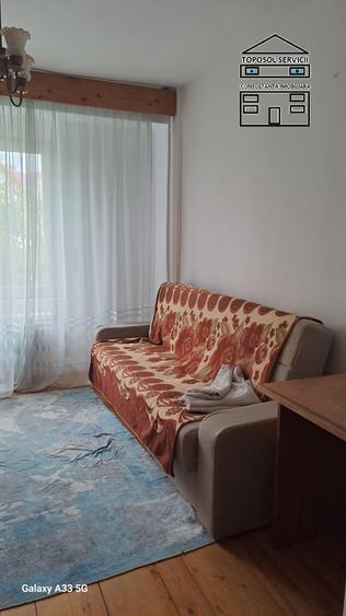 Apartament cu 3 camerere, decomandat