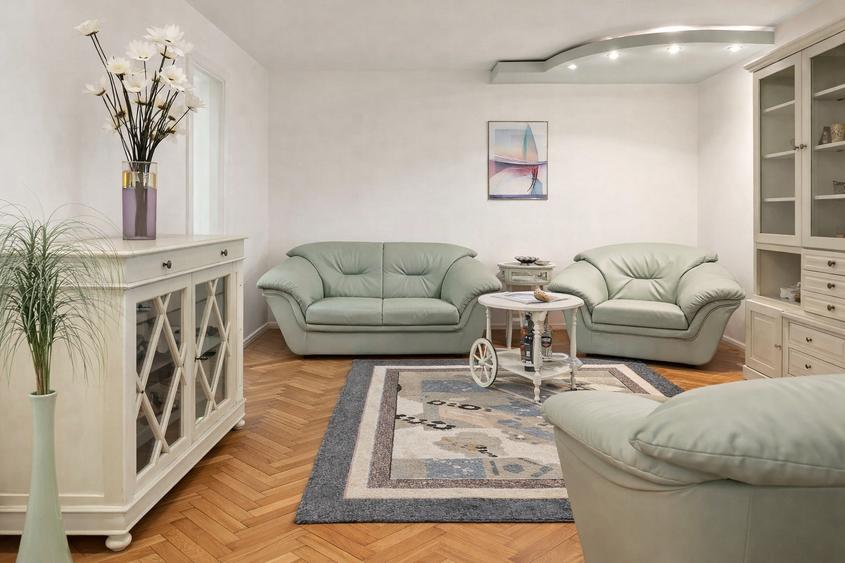 Apartament 3 camere ,Ultracentral-vedere panoramică asupra orașului
