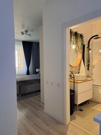Garsoniera LUX Militari Residence T634