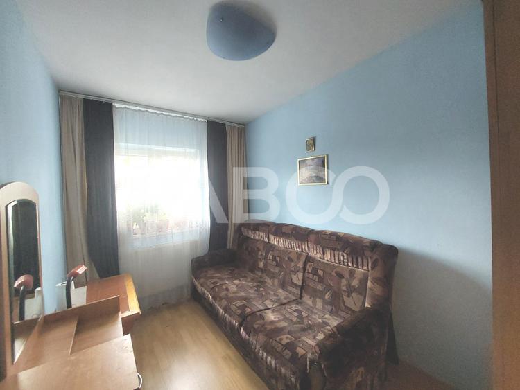 Apartament de inchiriat 3 camere 72 mp balcon Mihai Viteazul Sibiu