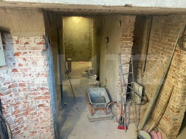 Oportunitate unica!!! Casa spatiu comercial, 800 mp, zona Centrala