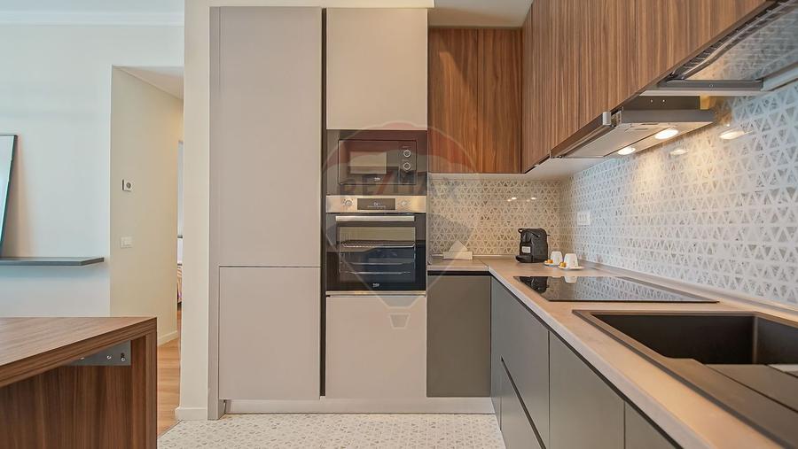Apartament premium 2 camere de închiriat ONE66 | Vedere Tâmpa