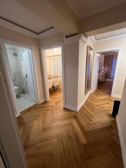 3 CAM MOBILAT SI UTILAT ULTRAMODERN CU TERASA ZONA TRAPEZULUI