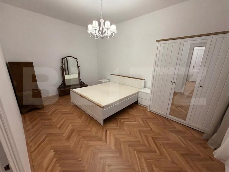 Apartament 3 camere, 90 mp, zona Gruia