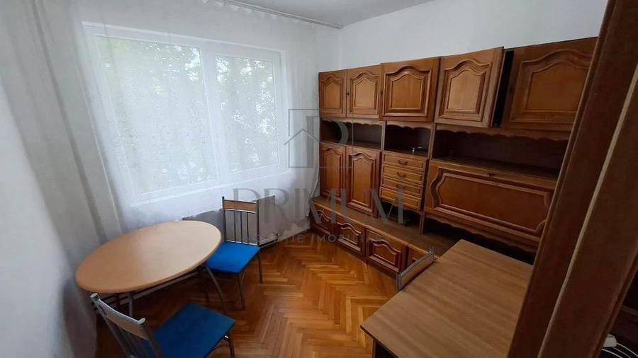 COMPLEX SATUDENTESC - 1 cam - etaj1 - centrala proprie - RENOVAT RECENT