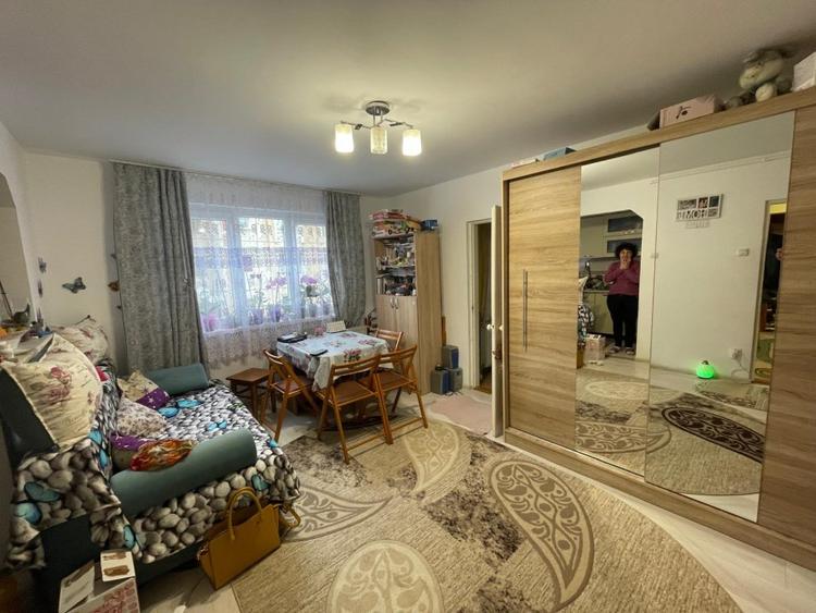 Apartament de vanzare cu 2 camere, 40 mp, zona Mall Hatvan