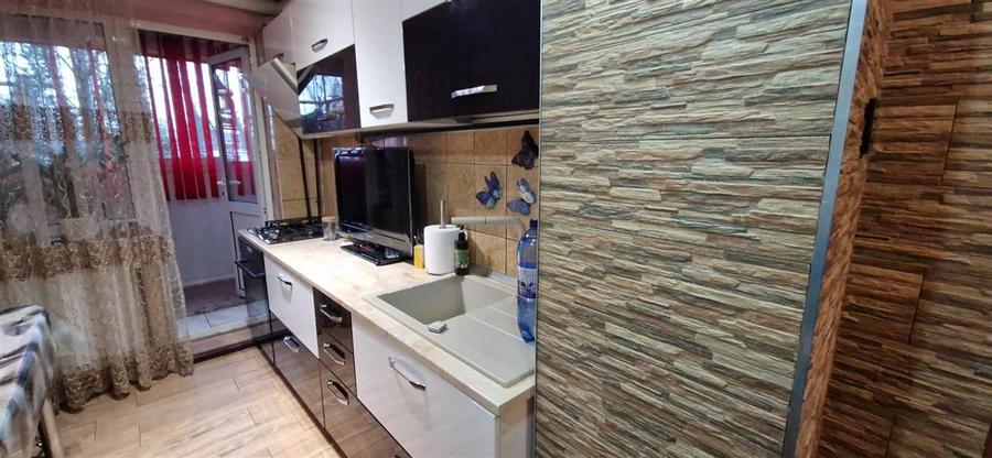 Apartament 2 camere zona Spitalul Militar
