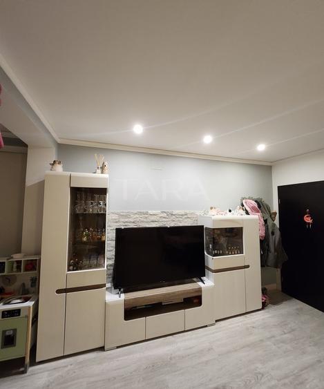 Apartament 3 camere – 93 mp + 2 balcoane – zona Florilor, Florești.