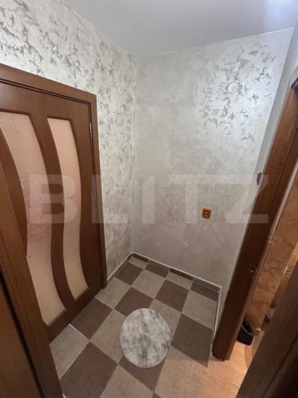 Apartament 3 camere, 53 mp, zona George Enescu