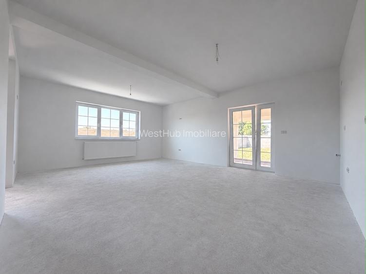 Duplex cu 3 camere, 80 mp utili, 16 mp terasa, 463 mp teren - Sag.