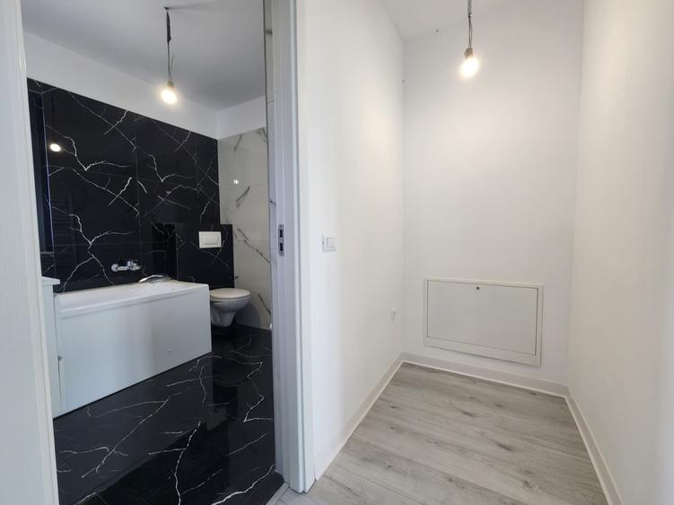 CASA DE VANZARE, 4 CAMERE 2 BAI SI MAGAZIE , VALEA ADANCA- 5 DRUMURI
