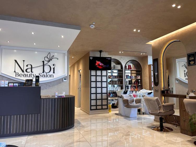 | Salon Beauty complet echipat | 108 mp parter | Zona de Nord |