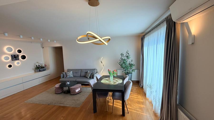 Penthause 3 camere si terasa 52 mp in Sibiu zona Centrala