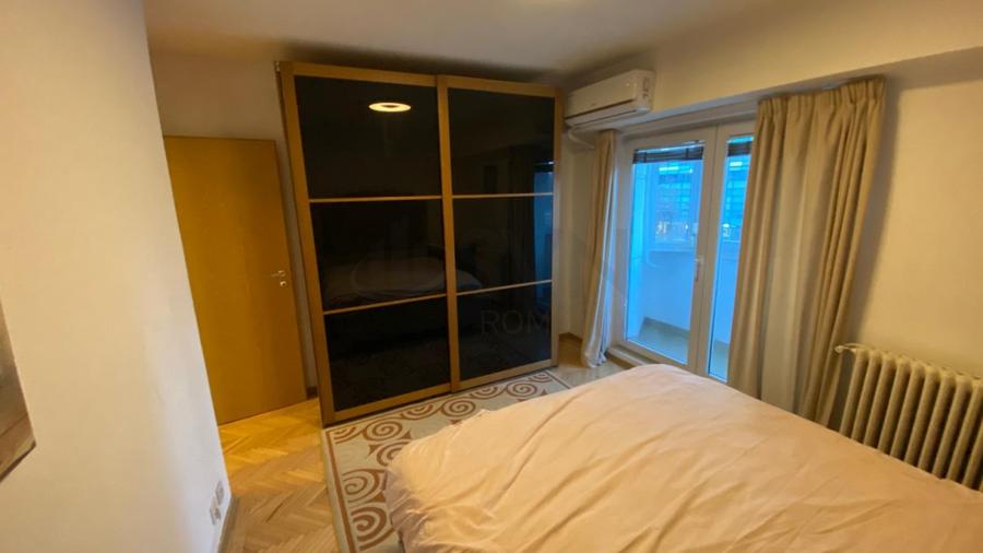 REA1027203 Apartament 2 camere Victoriei
