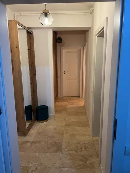 2 camere UltraCentral , mobilat / utilat , finisaje superioare !