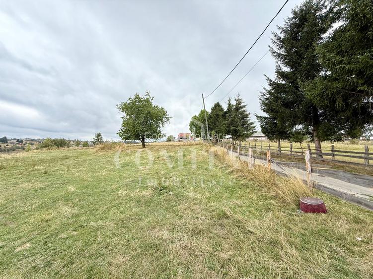 0% comision Oportunitate de investiție teren cu panoramă Mărișel - 8