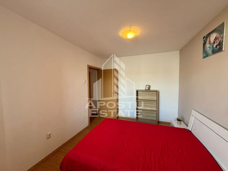 Apartament cu 3 camere de inchiriat, centrala, zona Cetatii, Timisoara