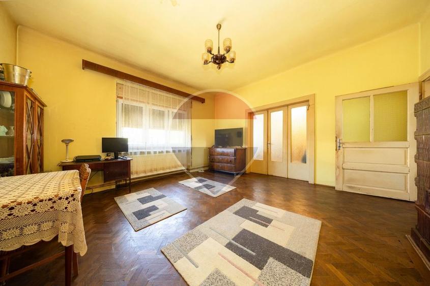 Casă la bulevard, 13 Decembrie — vizibilitate maximă, potențial imens!
