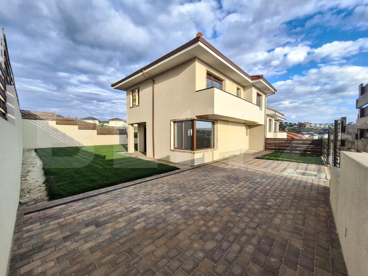 Duplex vedere panoramică, 120 mp utili, 350 mp teren, Dezmir
