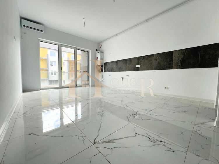 Strada Asfaltata. Finalizat ! Spatiu depozitare in pod