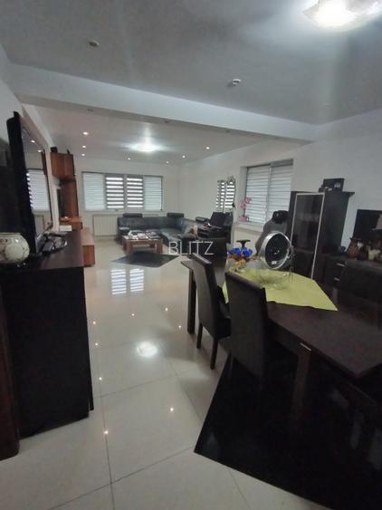 Casa S+P+1+M , zona Ford , teren 329 mp