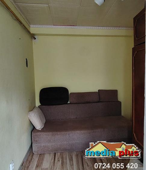 De vanzare apartament 2 camere etajul 3, Micro 40
