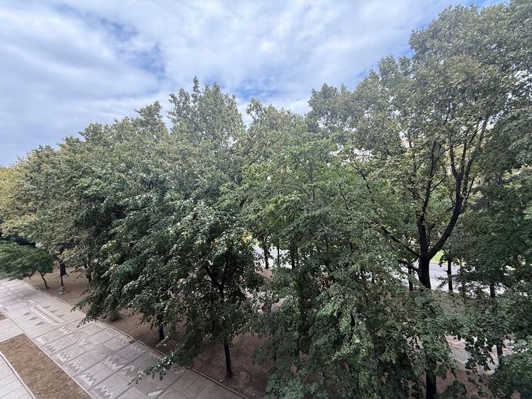 Vanzare apartament 4 camere Bld. Unirii - Fantani Bucuresti