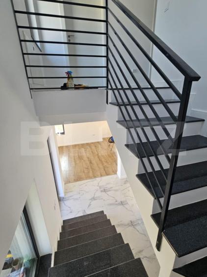 Casa 4 camere, 119 mp, zona Miroslava