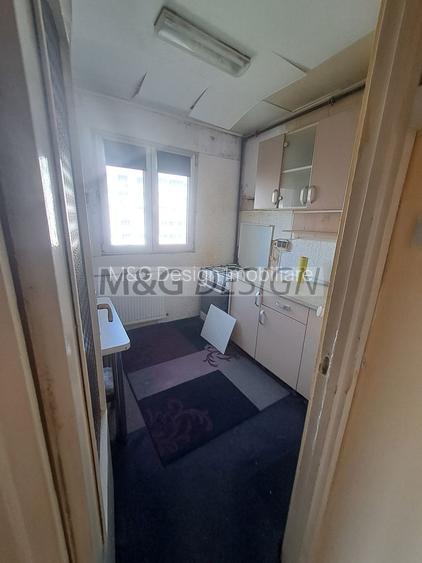2 camere decomandat  Gh Lazar etaj intermediar - 3