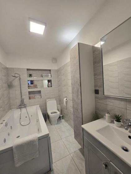 Apartament 3 camere, parcare, terasă, Estimo Residence, Sannicoara