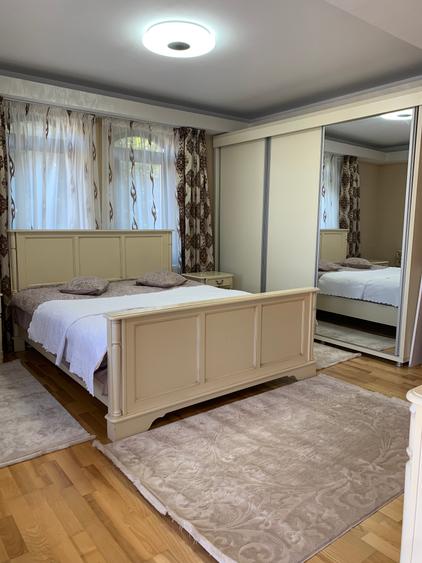 Vila P+1-Compozitori -5 cam teren 270mp pret 390.000 euro