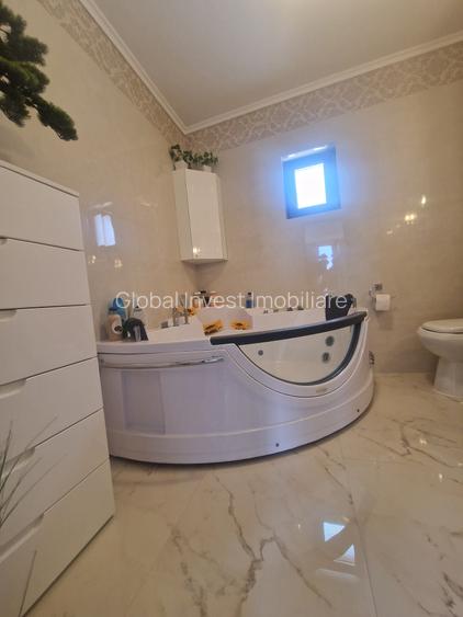 Navodari zona Sud- Vila P+1, 4 camere, Garaj, teren 326mp -260.000euro - 43