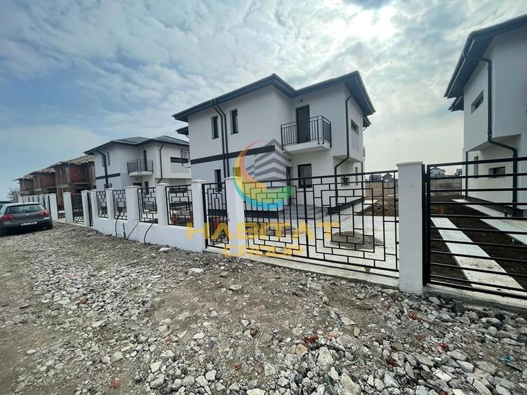 Duplex 3 camere- teren 210mp- disponibila imediat
