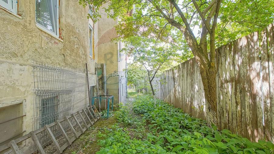 Comision 0% | Garsonieră la casă, curte comună– Matei Basarab - 25
