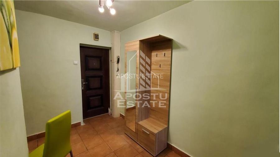 Apartament 1 camera in zona Girocului