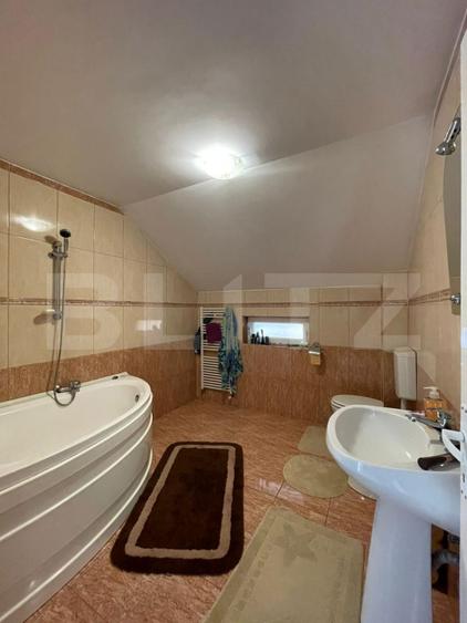 Casa individuala, 180 mp utili, 600 mp curte, parcare, zona Traian Vuia
