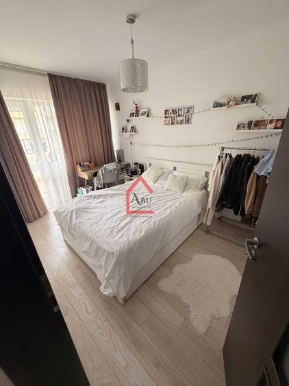 Apartament cu doua camere, Bloc nou, etaj intermediar, Cug