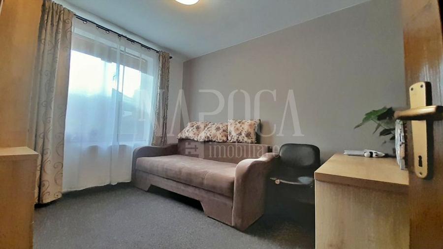 Casa 5 camere de vanzare in Floresti