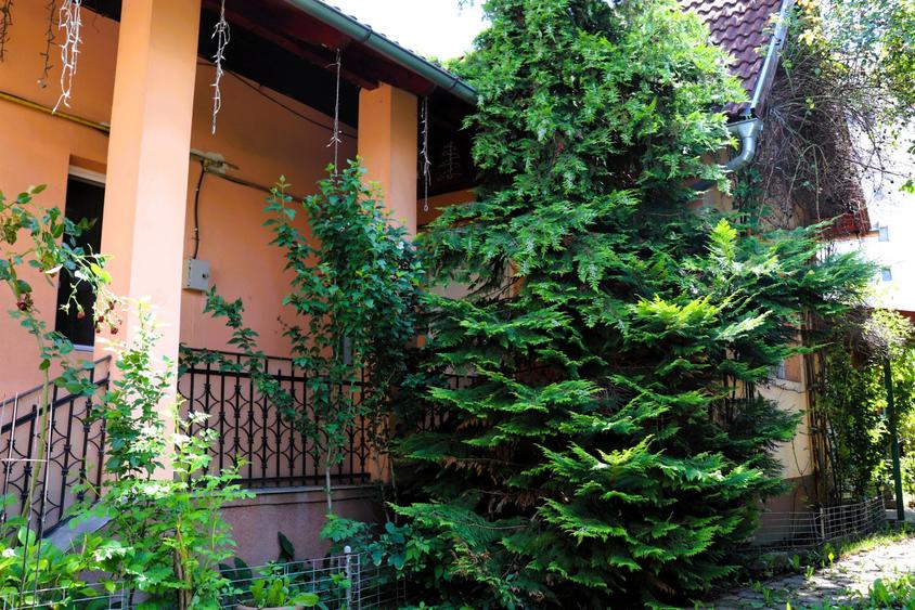 Ocazie rară,casă solidă de cărămidă și curte 622 mp.ultracentral