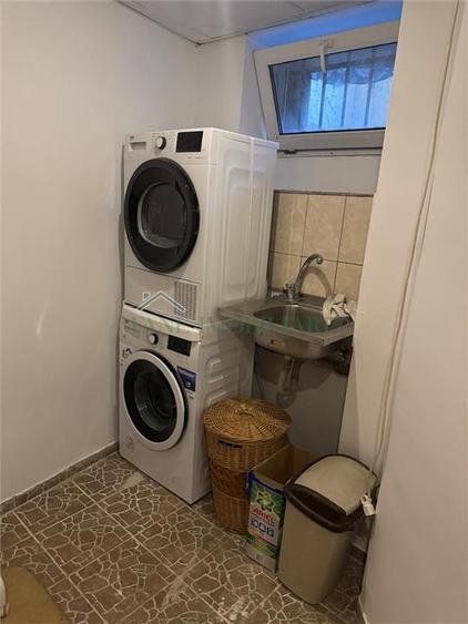 Inchiriere ap. 3 camere in vila Foisorul de Foc.