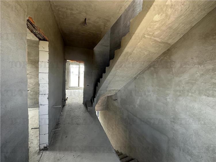 Vila individuala 5 camere, cu garaj, toate utilitatile, 153 mpu, zona Bragadiru