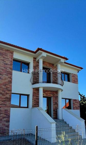 Casa individuala, teren 700 mp, semifinisata, Dezmir zona str Closca - 15