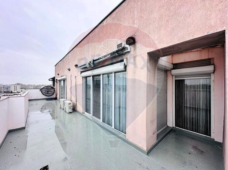 Apartament cu Terasa Panoramica si 2 Bai - in Edenia Titan