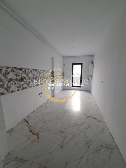 Metrou Teclu Ansamblu modern verde Comercial in incinta Decomandat - 5