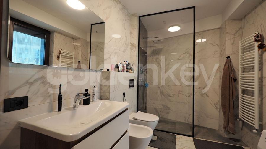 Duplex penthouse insorit cu 5 camere, 3 bai | 325mpc | terase 88mp